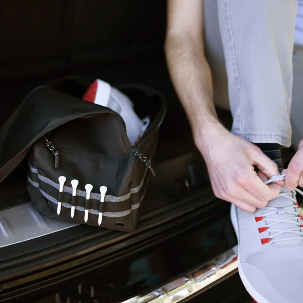 golf-shoe-bag_webp_6022026147d4226259883f25cef3d930